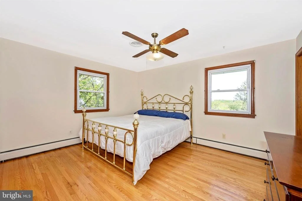 Photo of 25103 OAK DRIVE