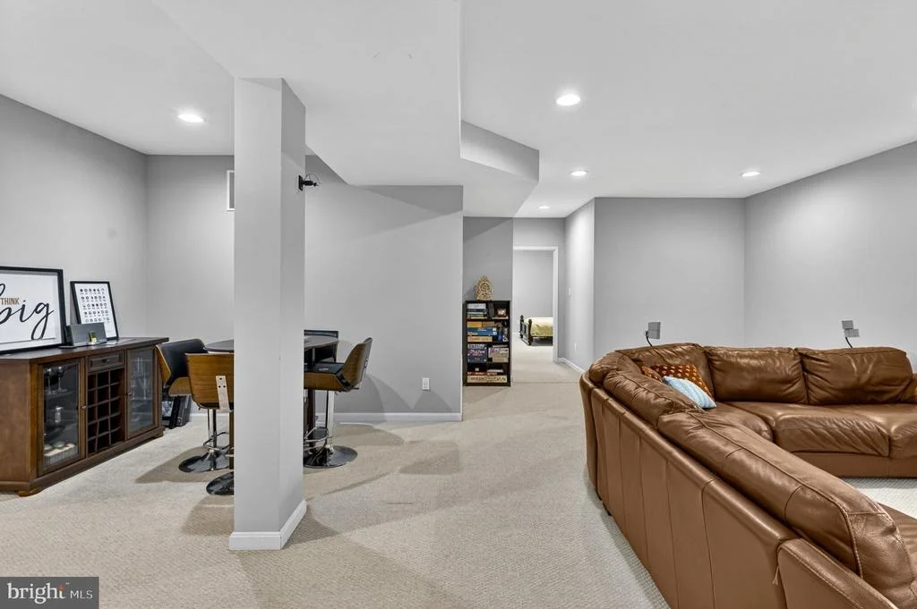 Photo of 42758 GLENSIDE DRIVE