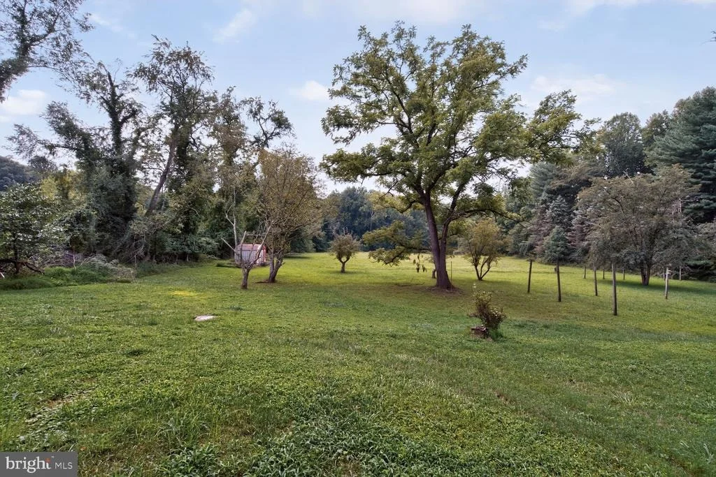 Photo of 311 BRYANTS NURSERY ROAD