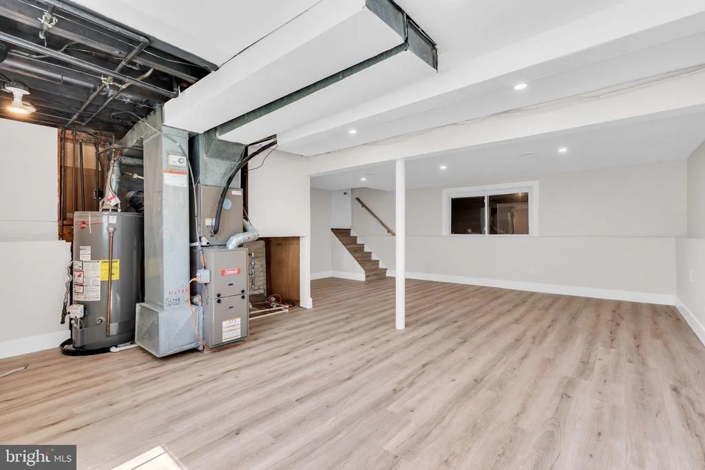 Photo of 103 CARVER DRIVE