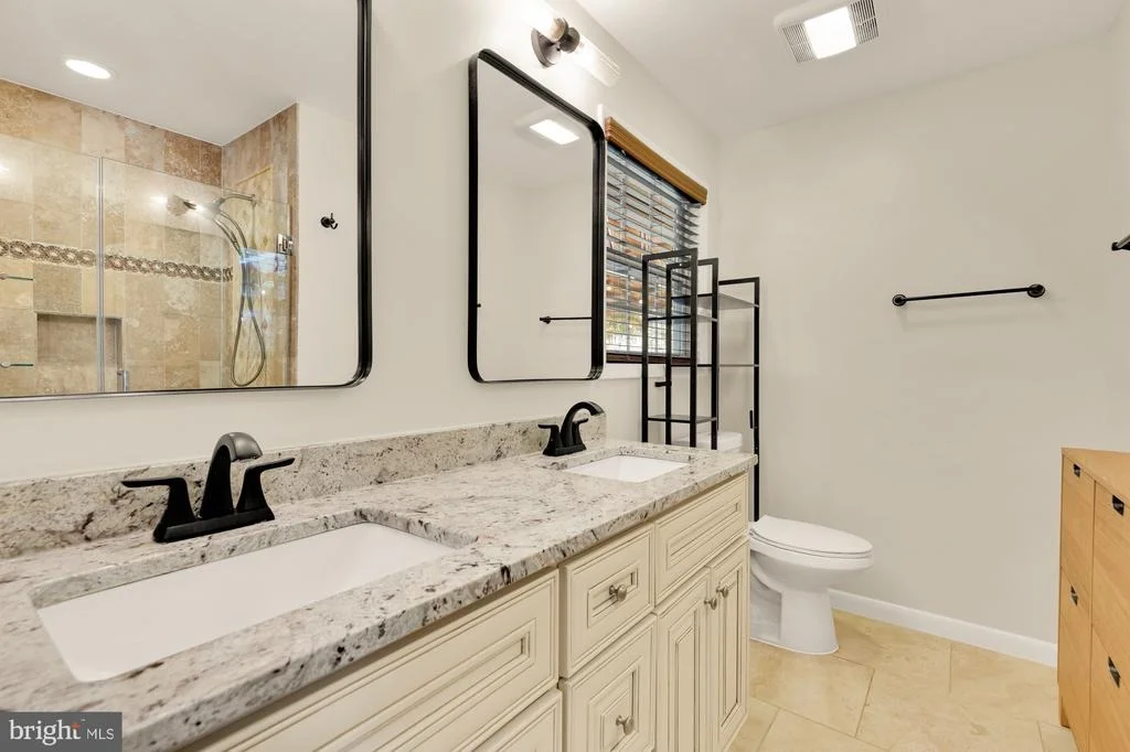 Photo of 5010 KING RICHARD DRIVE