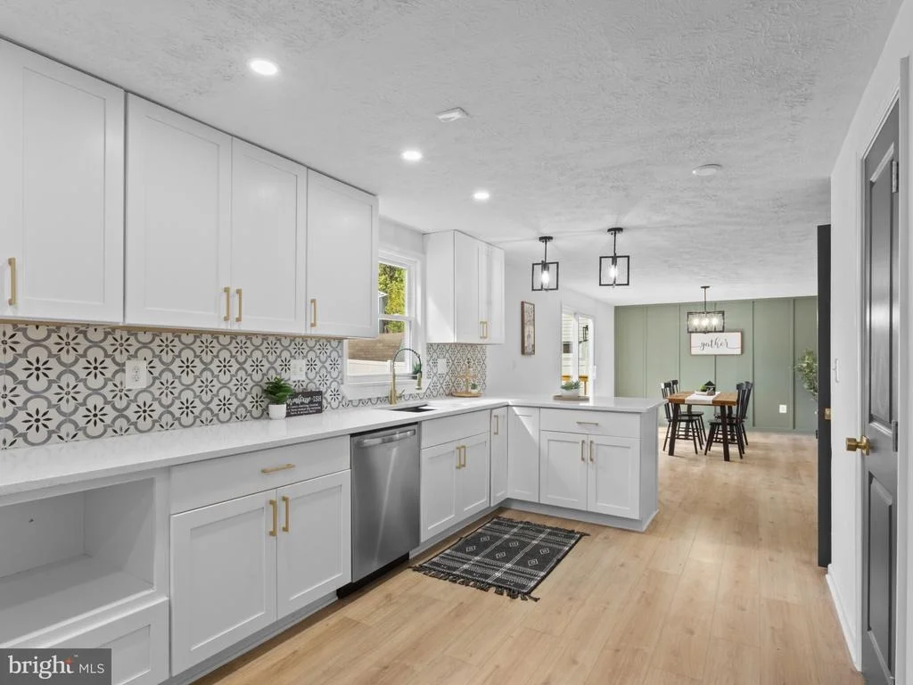 Photo of 7875 BUTTERFIELD DRIVE
