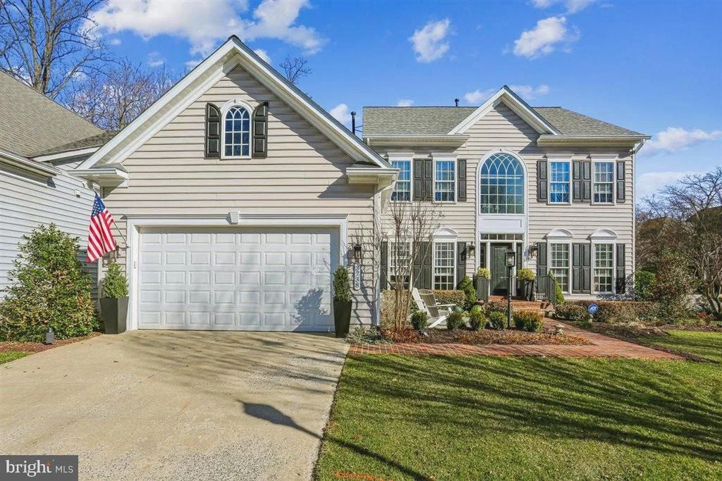 Photo of 3738 GLEN EAGLES DRIVE