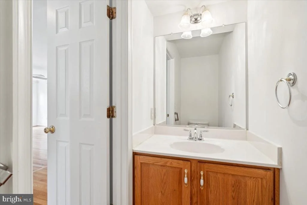 Photo of 1037 LINDFIELD DRIVE