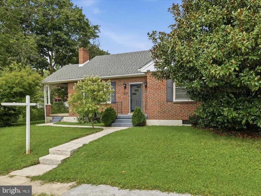 Photo of 939 VIEW STREET