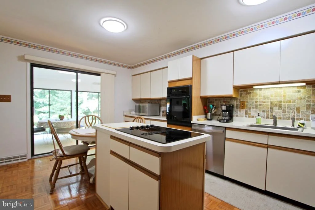 Photo of 353 PINE VALLEY ROAD