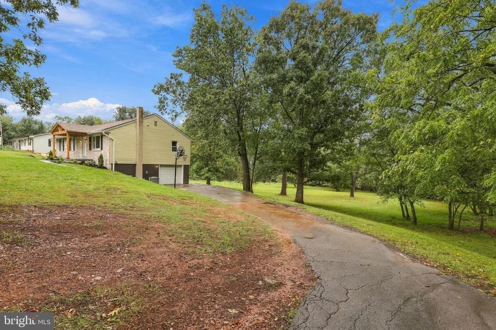 Photo of 9608 CRYSTAL FALLS DRIVE