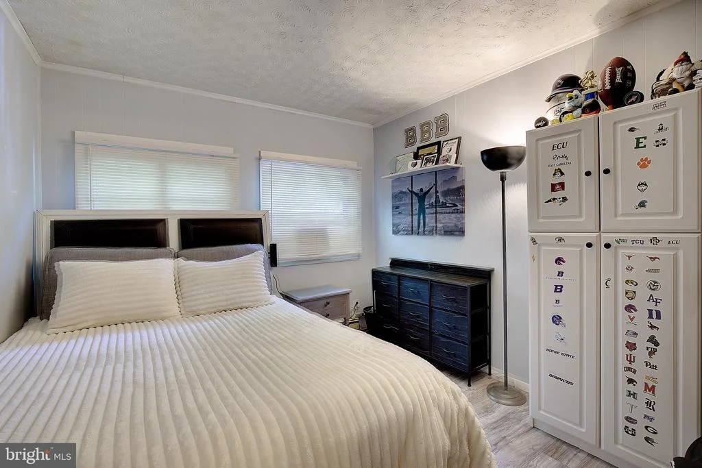 Photo of 1169 LATROBE DRIVE