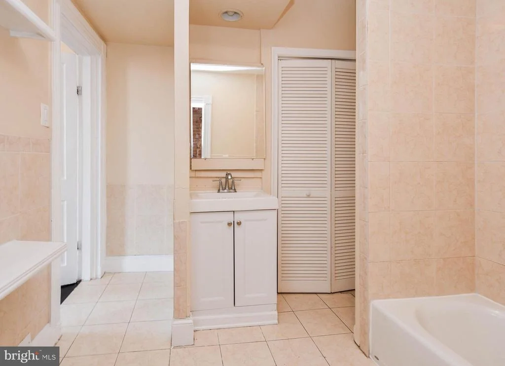 Photo of 2035 MADISON AVENUE