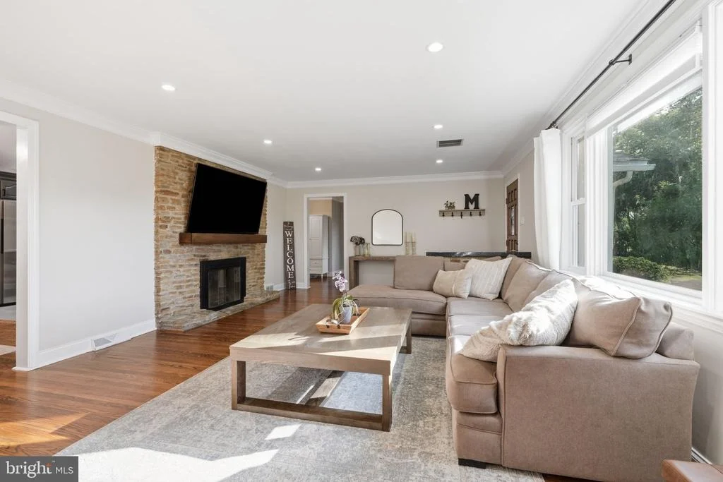 Photo of 607 MCKEAN ROAD