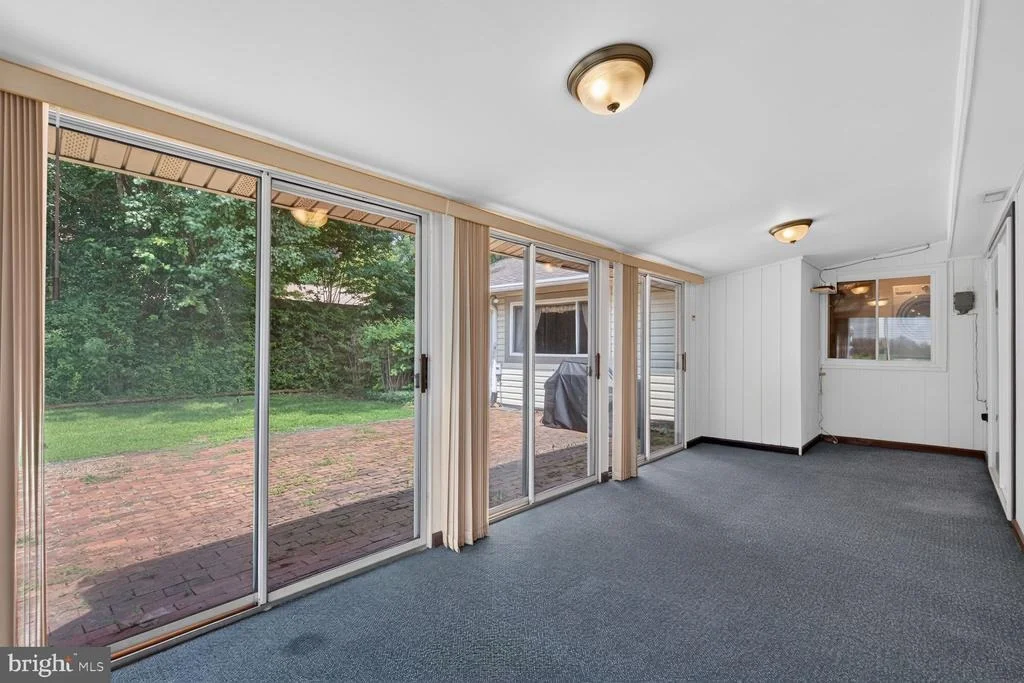 Photo of 323 AVONDALE DRIVE