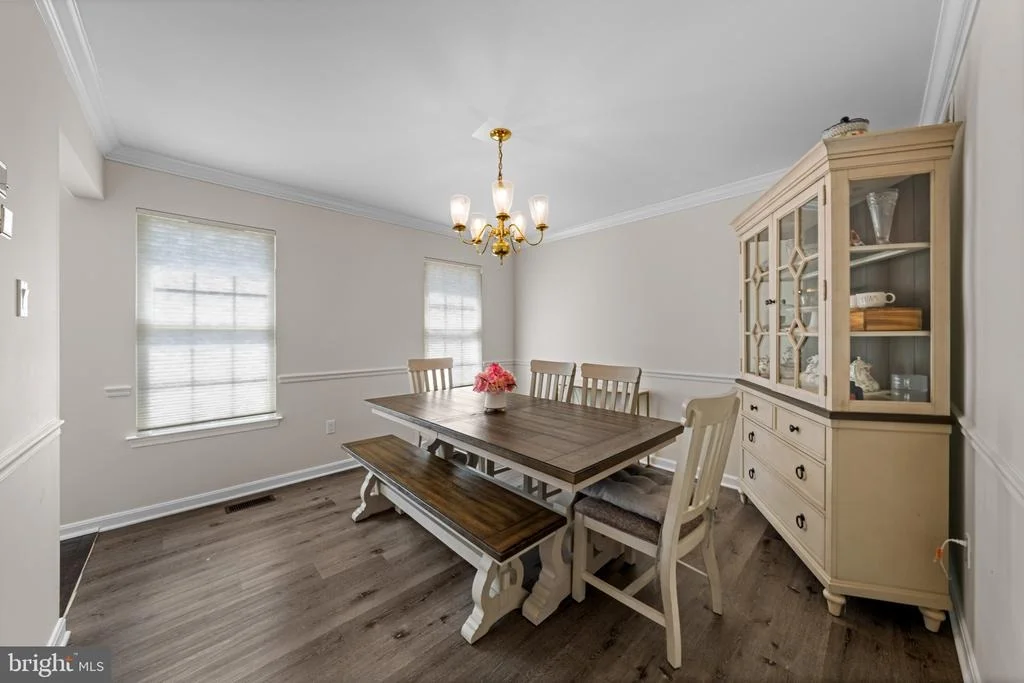 Photo of 4132 LARSON LANE