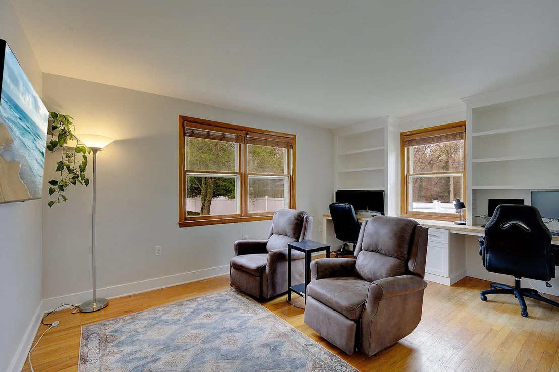 Photo of 818 CEDARCROFT DRIVE