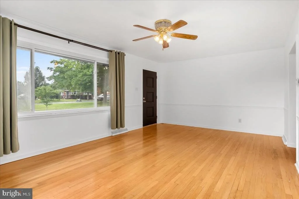 Photo of 10602 OAKTREE CIRCLE