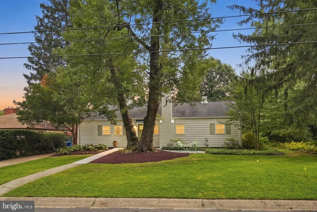 Photo of 9129 WALDEN ROAD