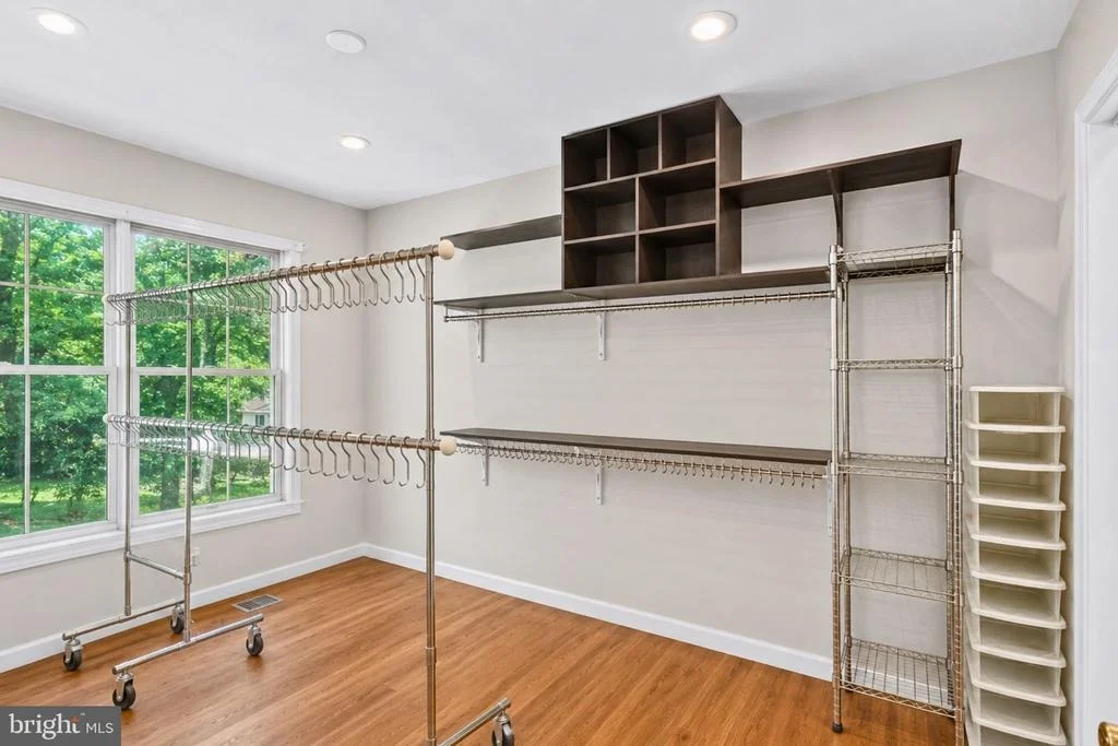 Photo of 9106 HELMSLEY DRIVE