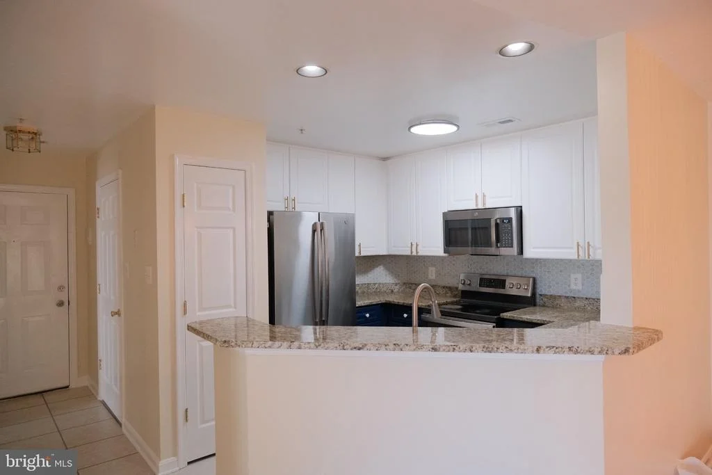 Photo of Unit 1D at 2103 WAYSIDE DR DRIVE