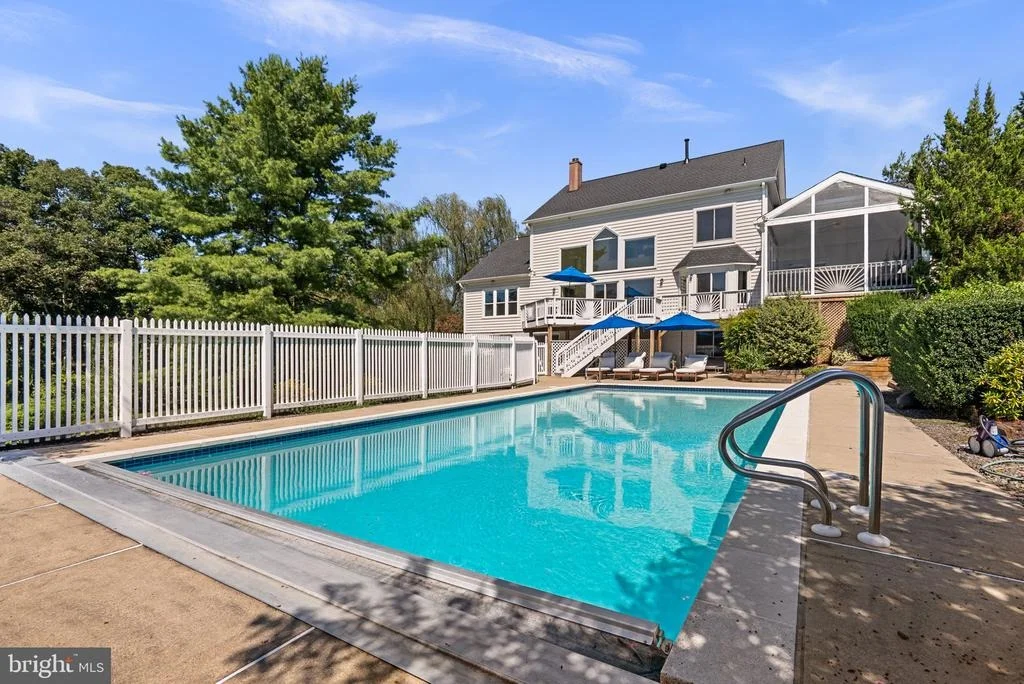 Photo of 2109 LINK ROAD