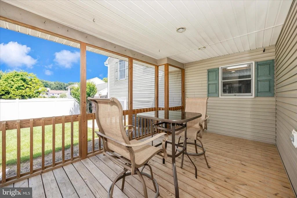 Photo of 109 REBECCAS COURT
