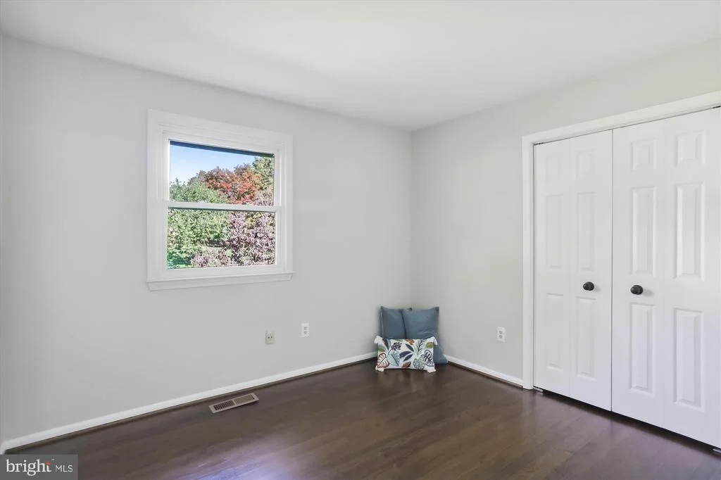 Photo of 3524 FALLING GREEN ROAD