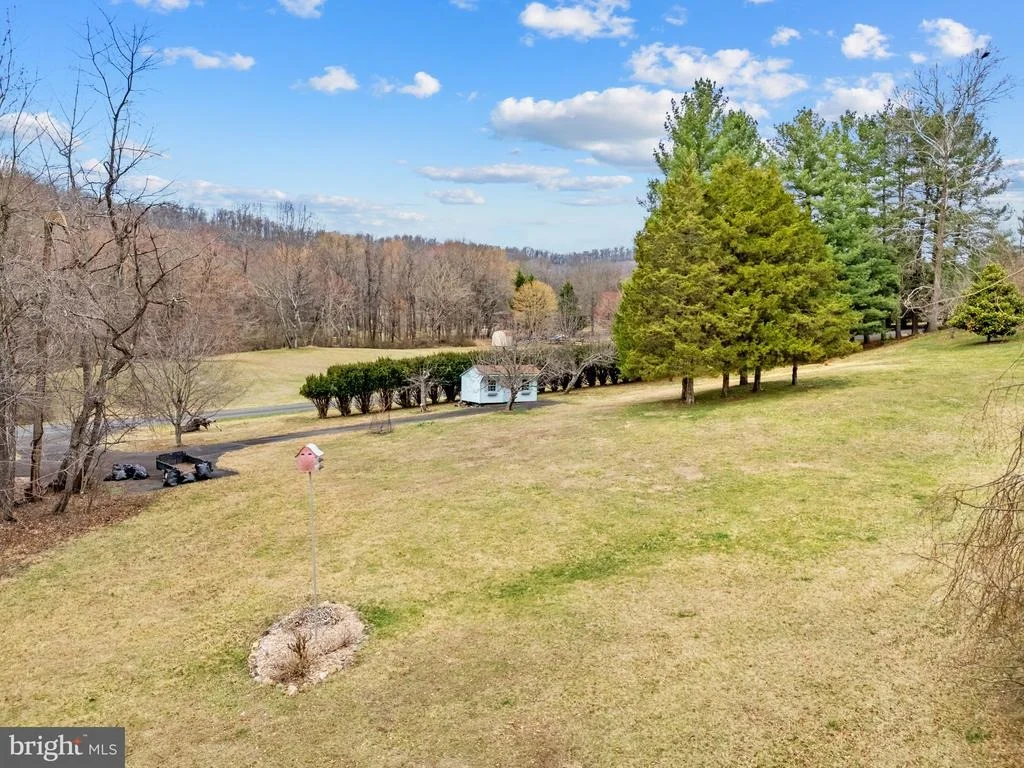 Photo of 3850 COBBLER MOUNTAIN ROAD