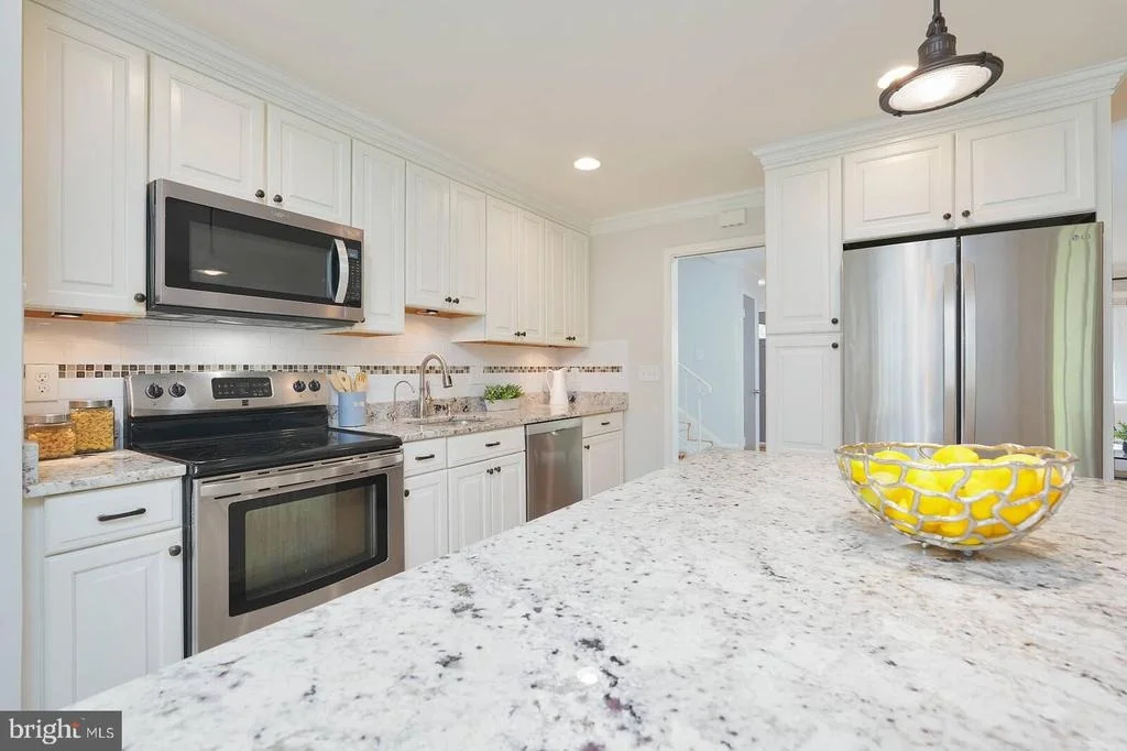 Photo of 1635 DINNEEN DRIVE