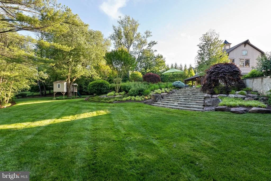 Photo of 6529 SOTHORON ROAD
