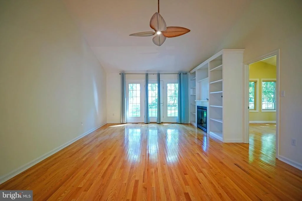 Photo of 72 GAINSBOROUGH DRIVE