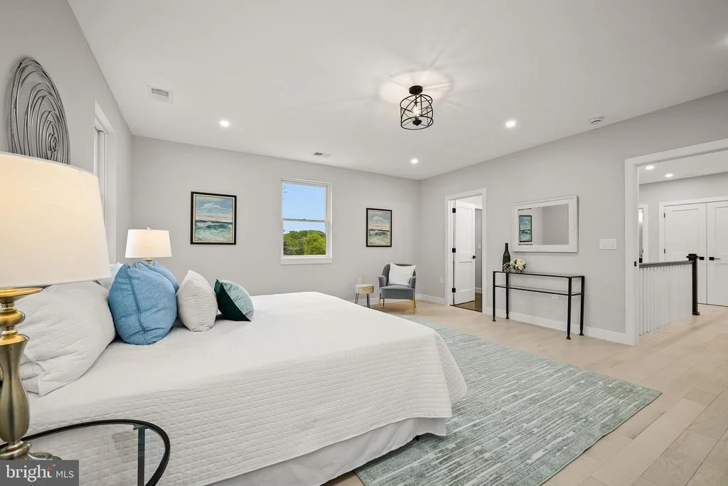 Photo of 601 RAY DRIVE