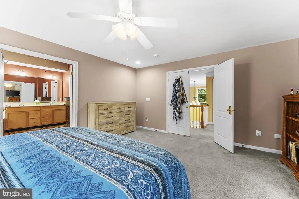 Photo of 5777 WATERLOO BRIDGE CIRCLE