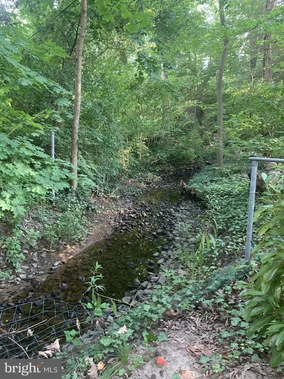Photo of 1006 CRESTOVER ROAD
