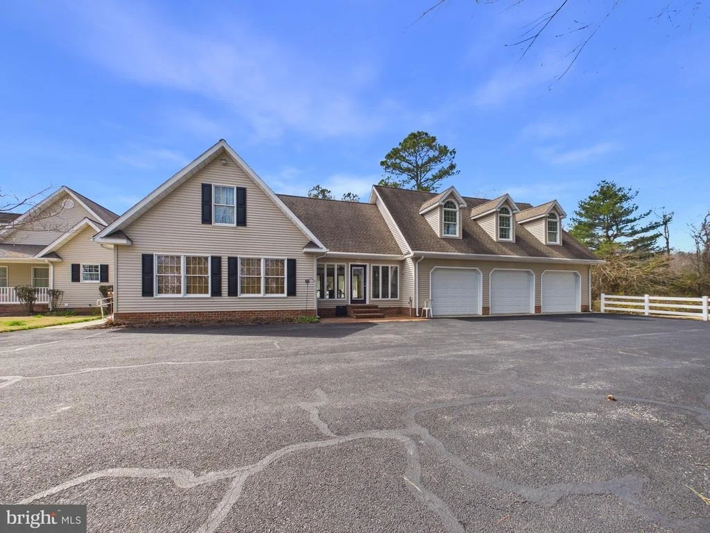Photo of 24764 PEALIQUOR ROAD