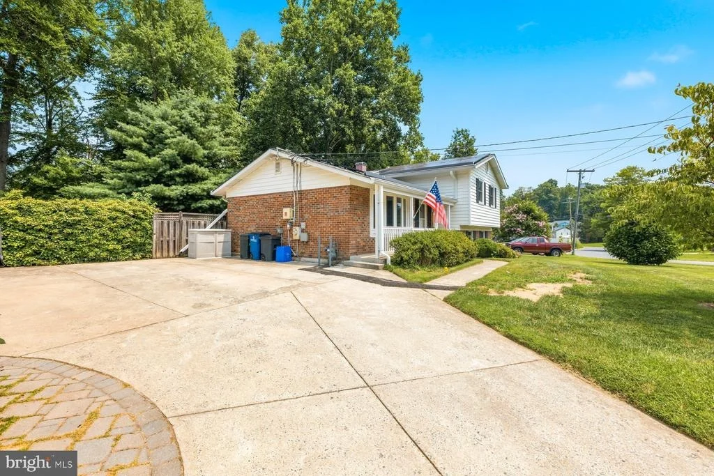 Photo of 4501 DABNEY DRIVE