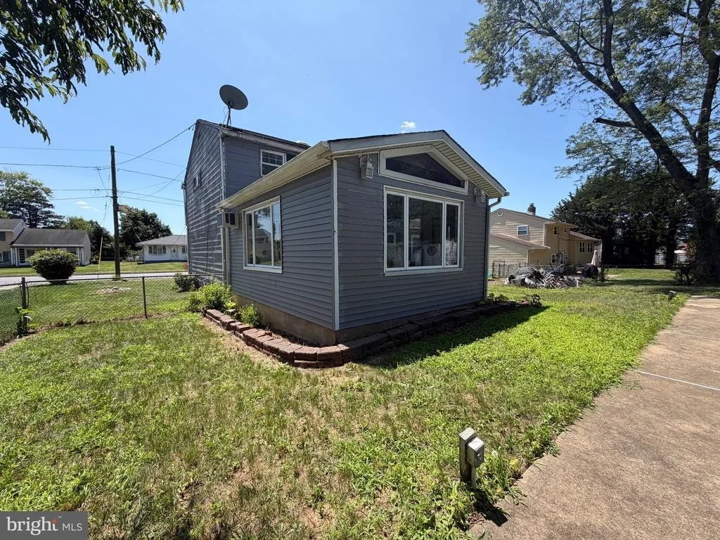 Photo of 27 LANGDON ROAD