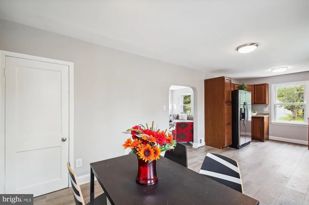 Photo of 8413 GENEVA ROAD