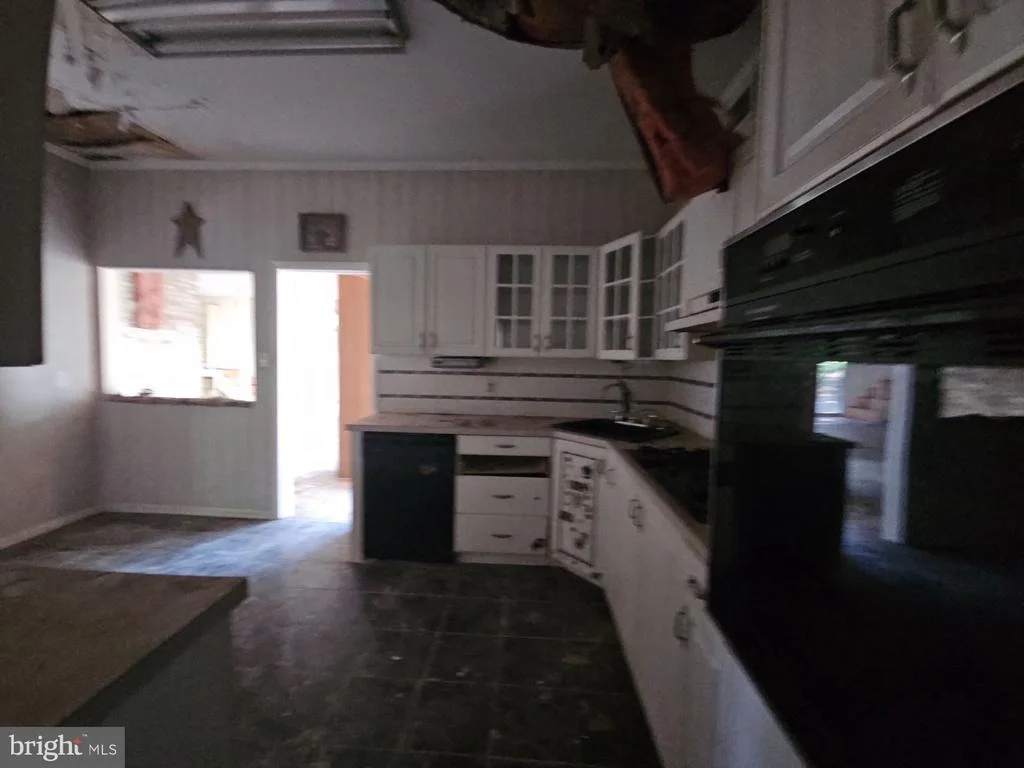 Photo of 10 OAK DRIVE