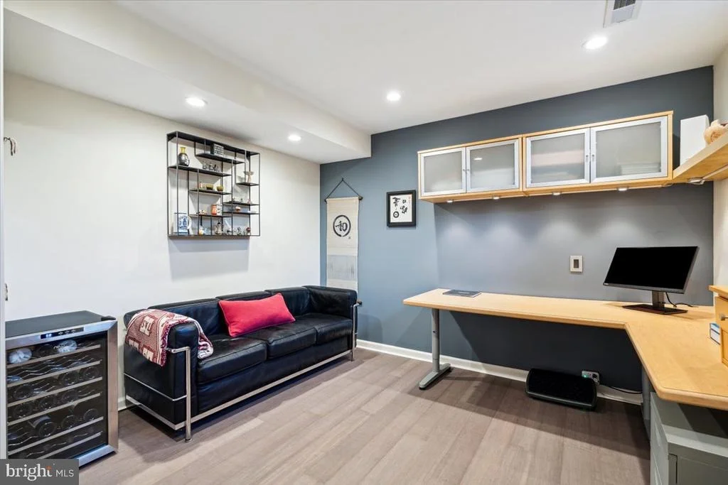 Photo of 2554 BEAR DEN ROAD