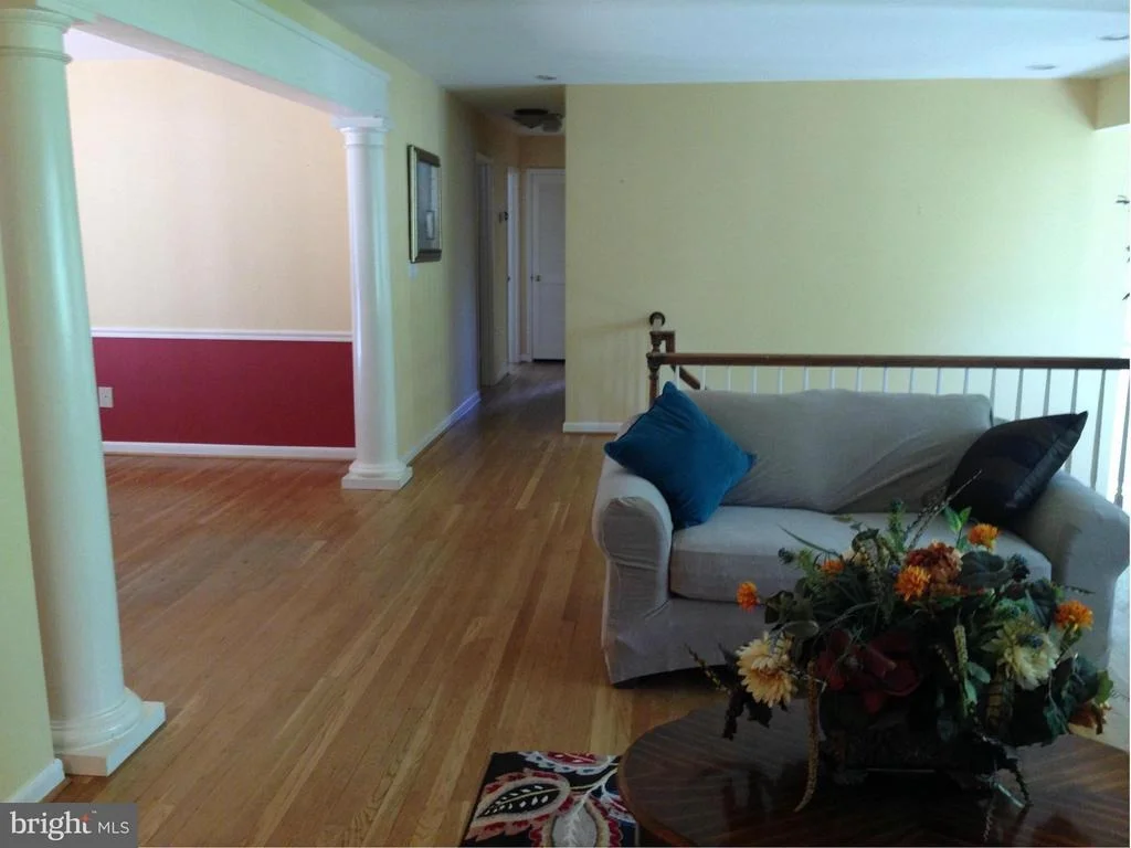 Photo of 901 ANNMORE DRIVE