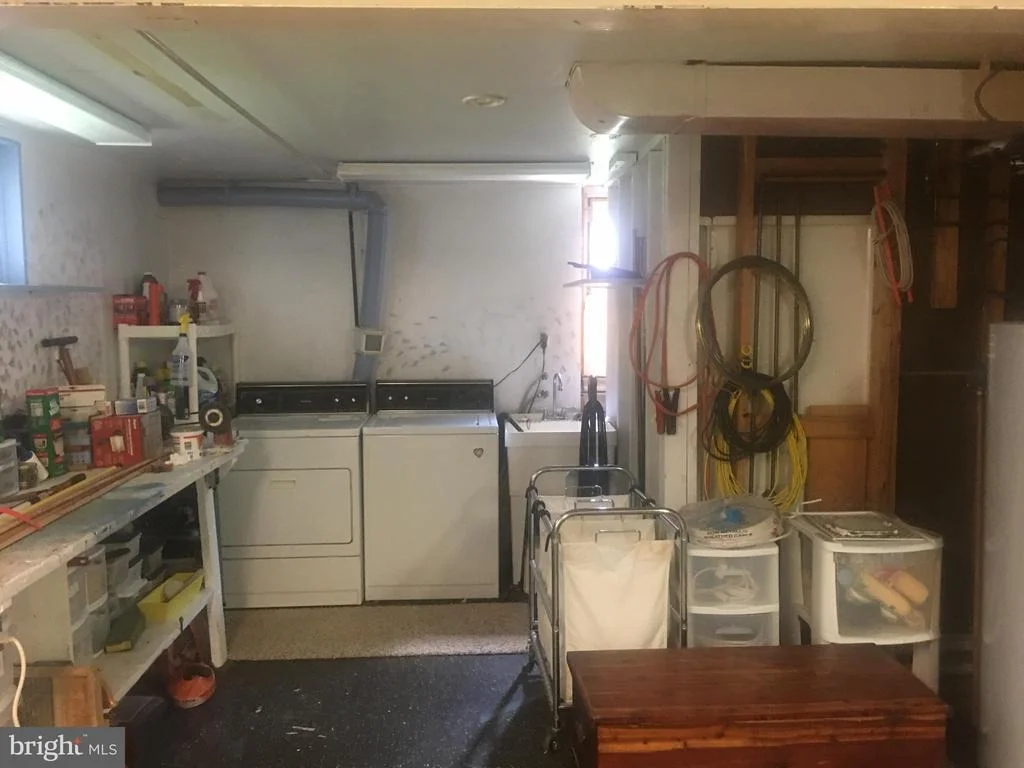 Photo of 3302 MOLINE ROAD