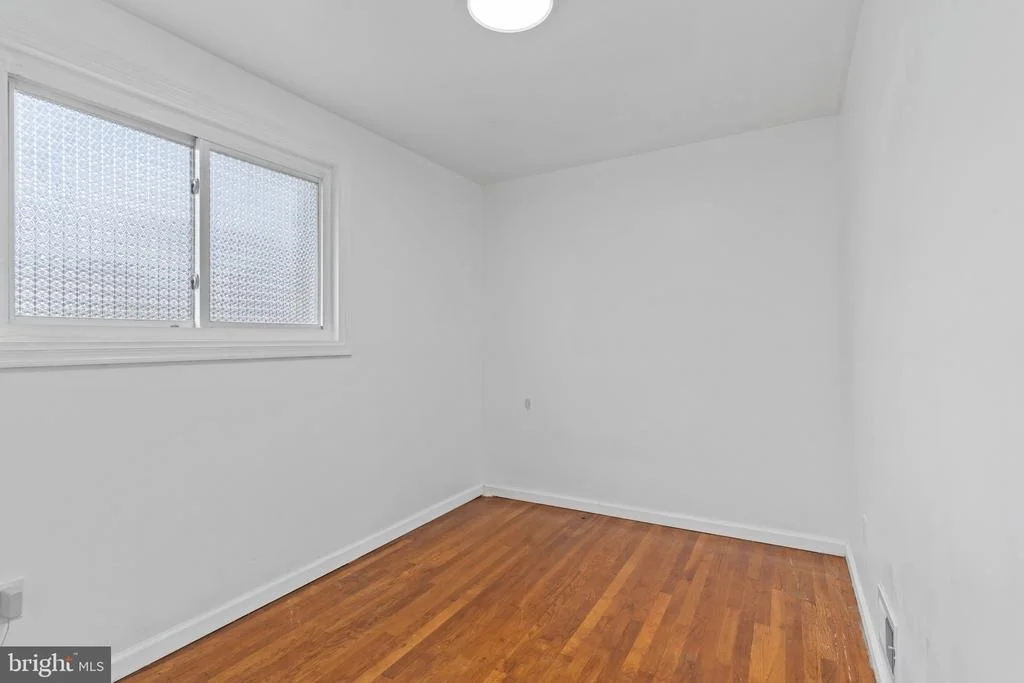 Photo of 1031 WARD STREET
