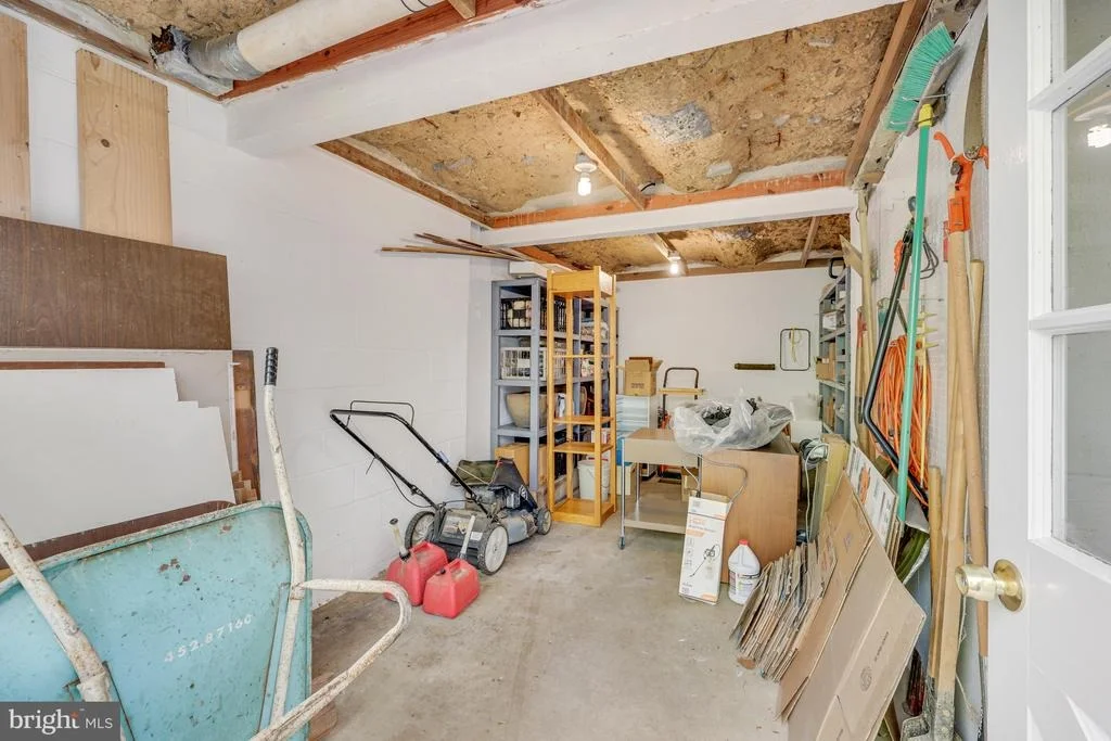 Photo of 11308 MYRTLE LANE
