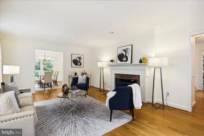 Photo of 6 REDGATE COURT
