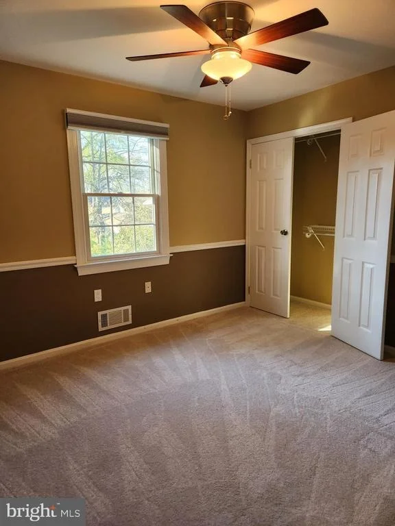 Photo of 8230 RIVERSIDE ROAD