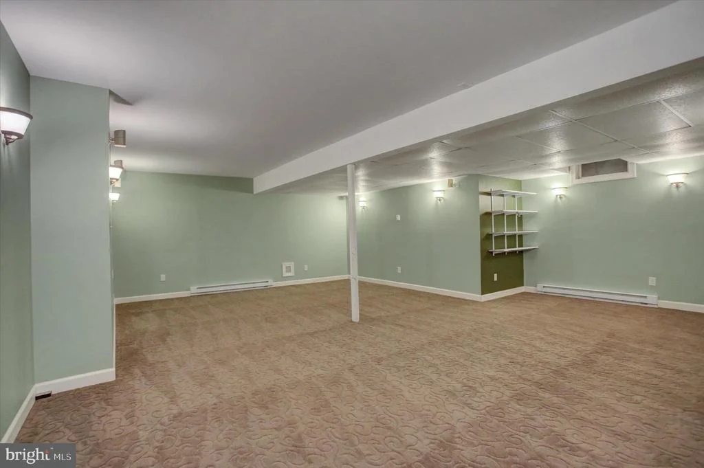 Photo of 8001 MAPLEVILLE ROAD