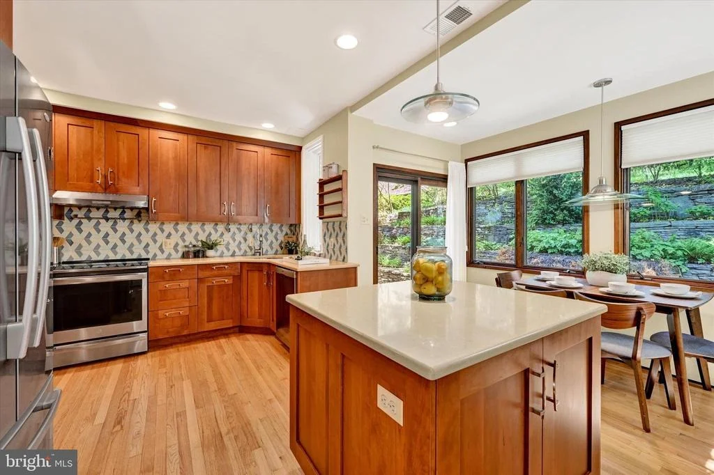 Photo of 511 EDGEVALE ROAD