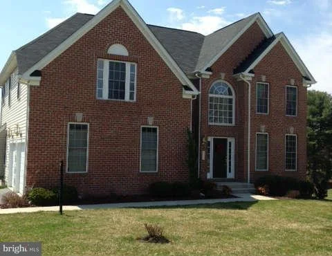 Photo of 8411 SUMMIT AVENUE