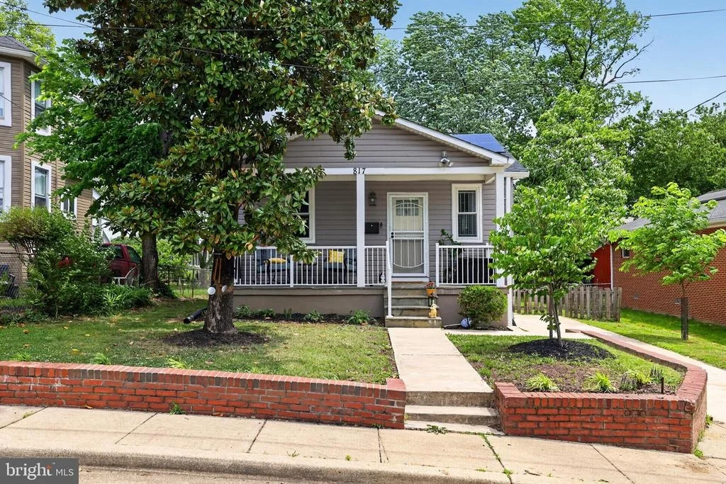 Photo of 817 57TH PLACE