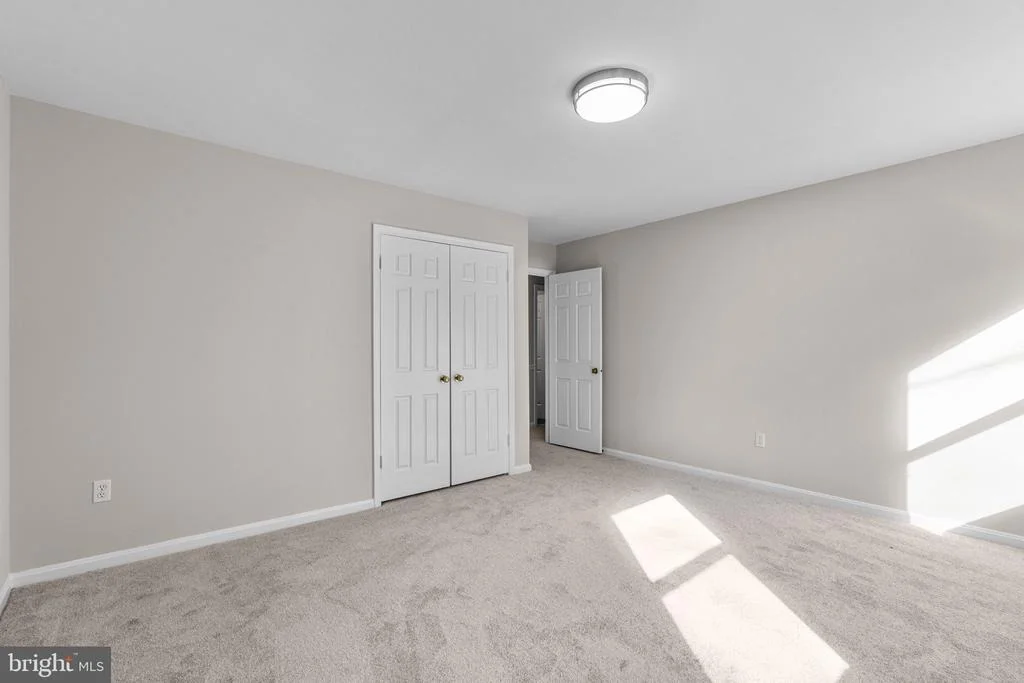 Photo of 12938 BYEFIELD DRIVE