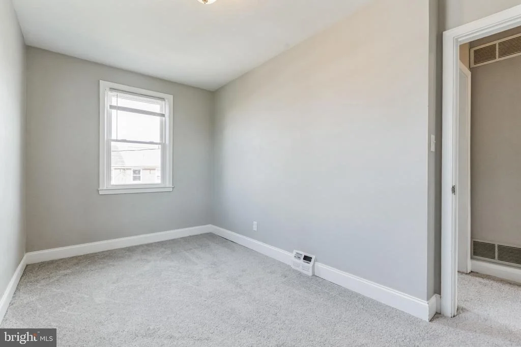 Photo of 503 CHALCOT SQUARE