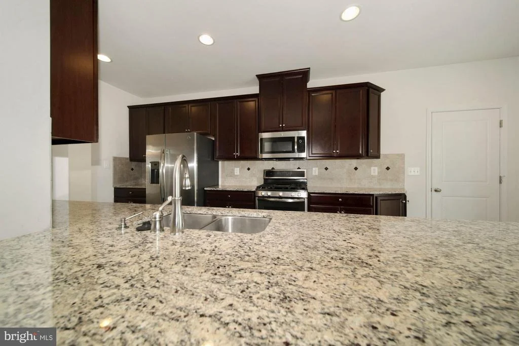 Photo of 4714 PULLER DRIVE